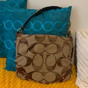 Coach Signature Purse